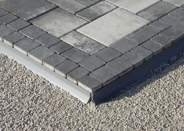 Barabas Quick Edge – professionelles Randsteinsystem - Barabas Quick Edge