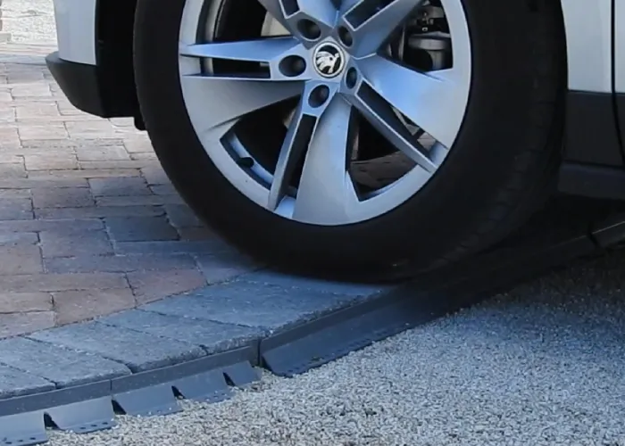 Stabil megtámasztás betonozás nélkül - Barabas Quick Edge